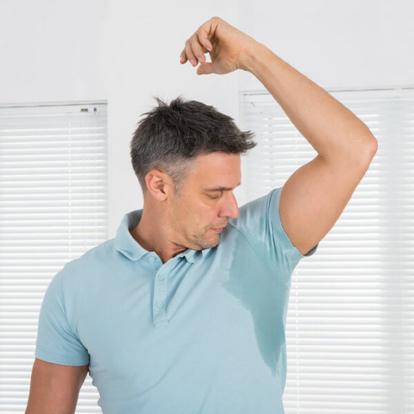 4 ways to manage hyperhidrosis