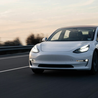 5 popular electric cars of the year