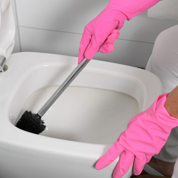 7 common bathroom cleaning mistakes to avoid