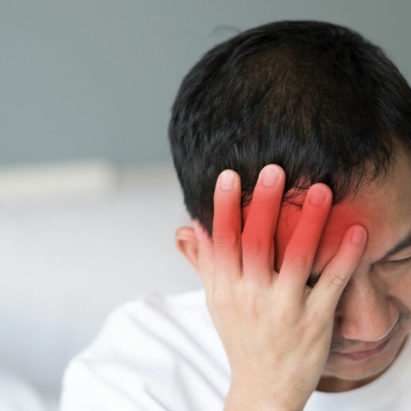 7 lesser-known symptoms of a migraine attack