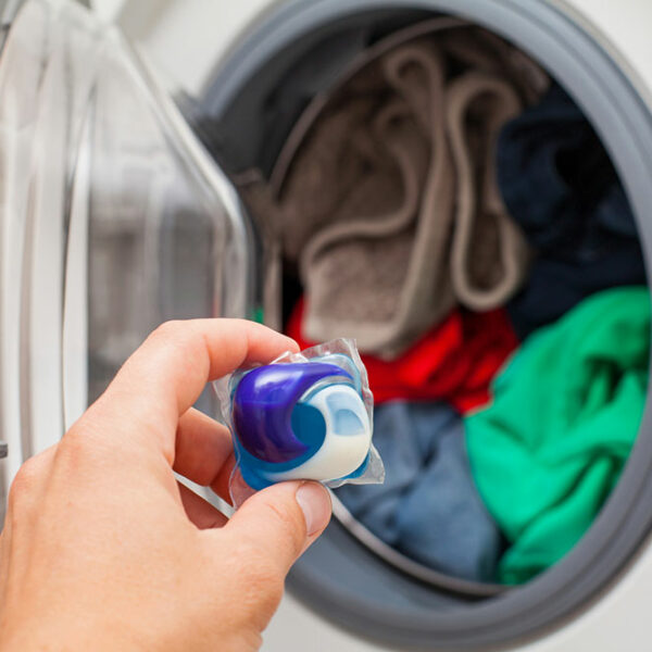 Simple, easy, and inexpensive ways to eliminate laundry odor